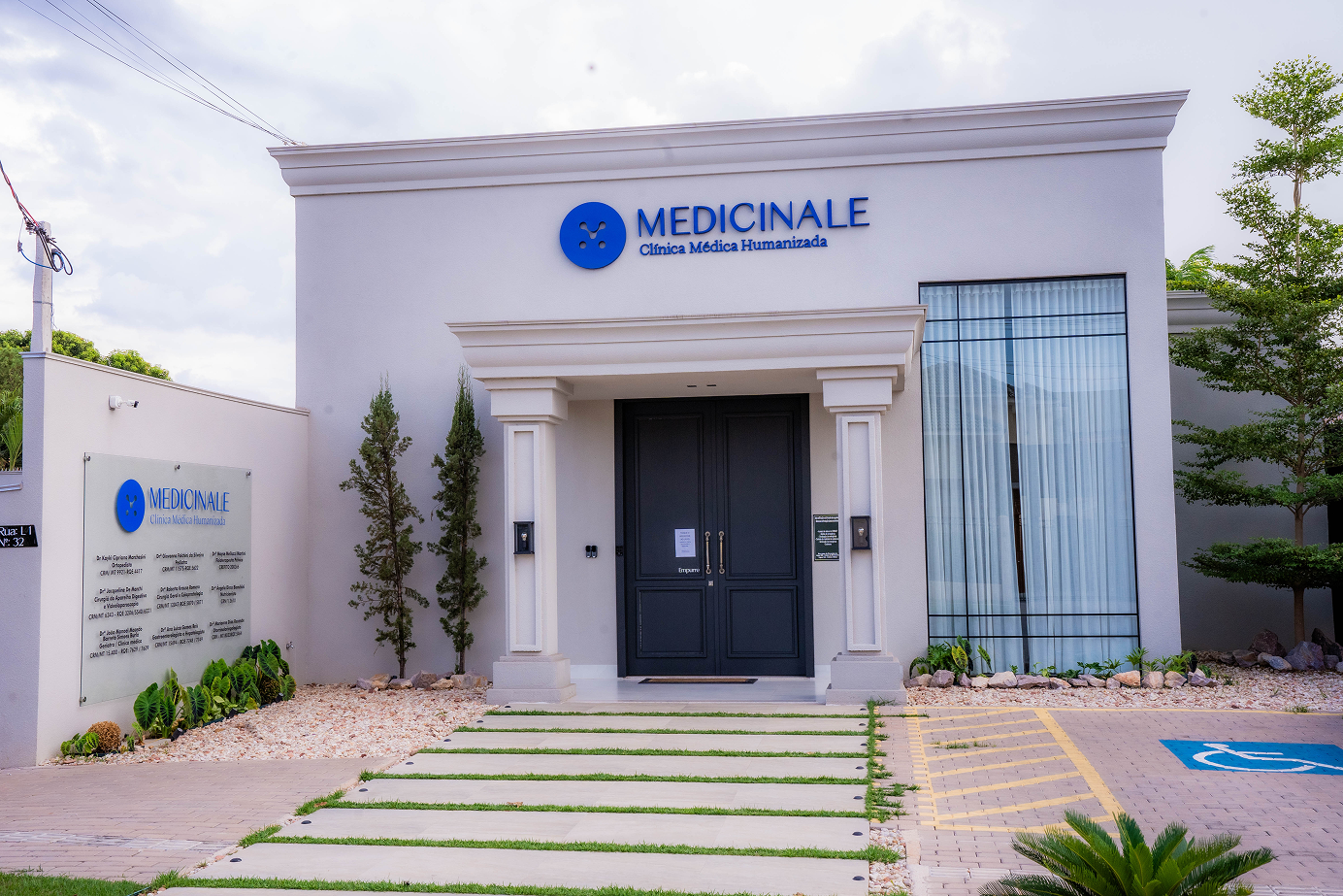 Foto-1-carousel-dr-kayki